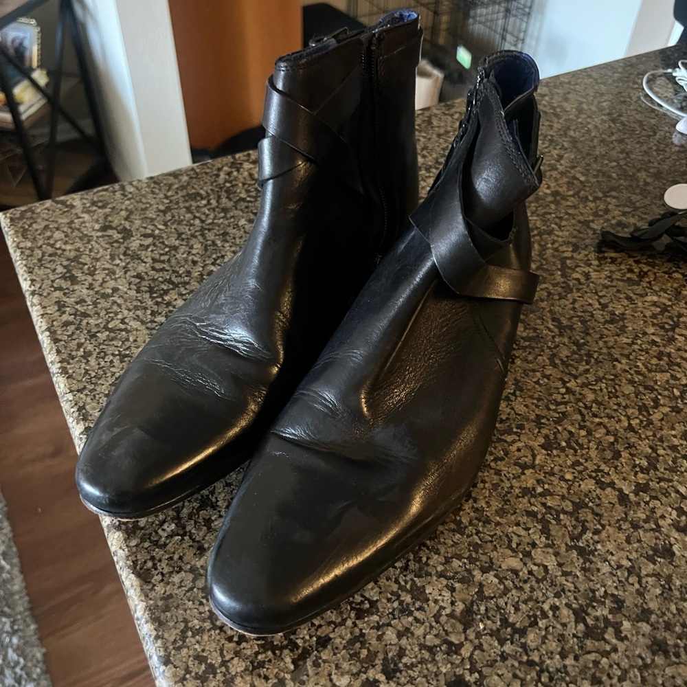 Size 13 Ted baker boots
